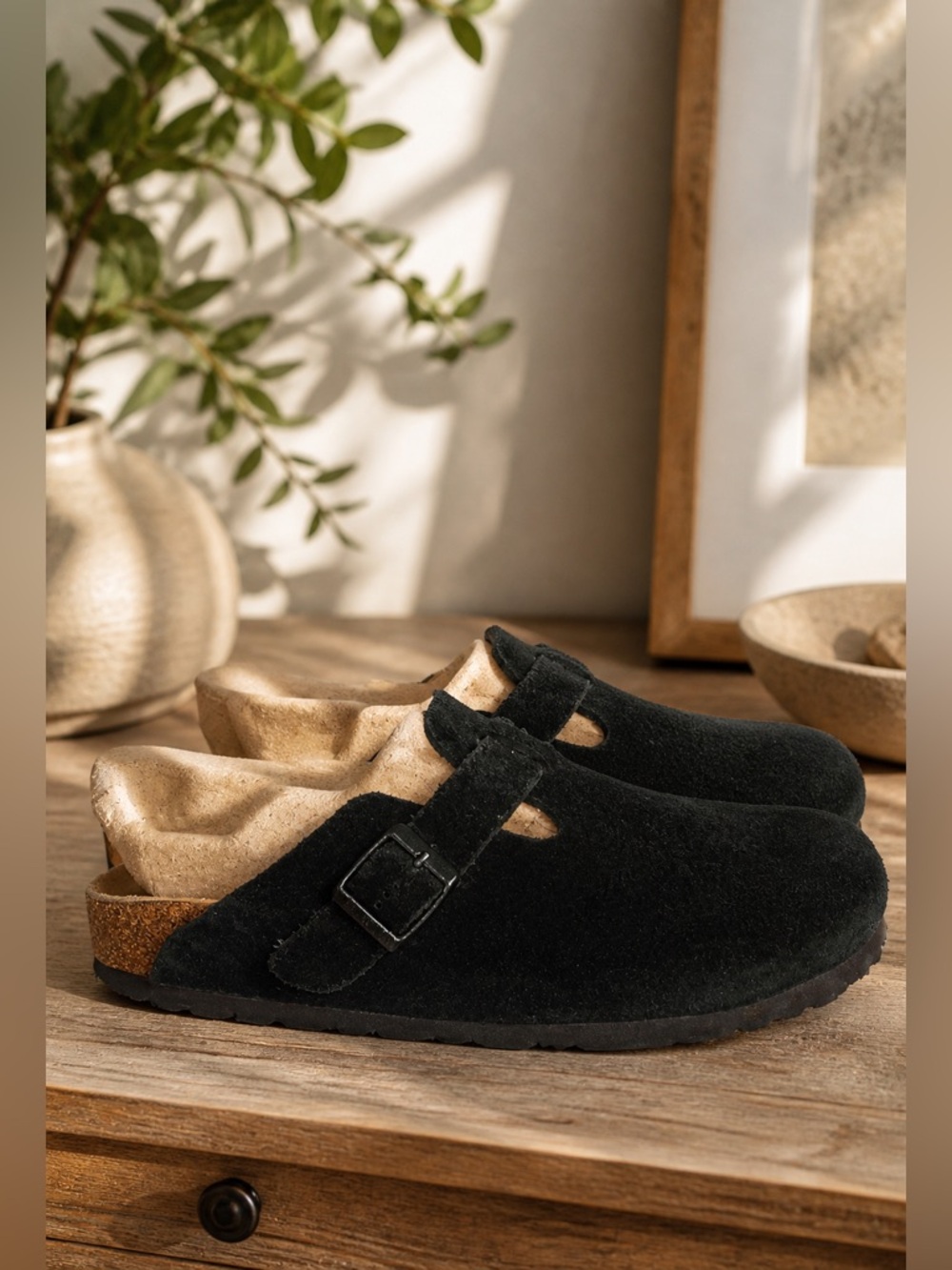 Birkenstock Boston clogs Black
Suede Leather Size 37 US
Women's 6-6.5